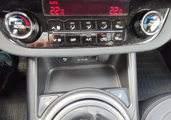 Ford Focus cena 49800 przebieg: 117857, rok produkcji 2014 z Piła małe 596